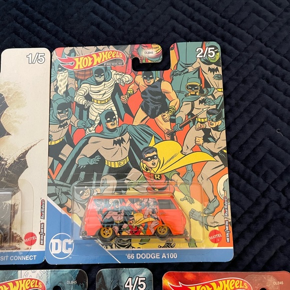 Hot Wheels Pop Culture 2022 Batman Vehicles 1-5 set bundle - Picture 3 of 6